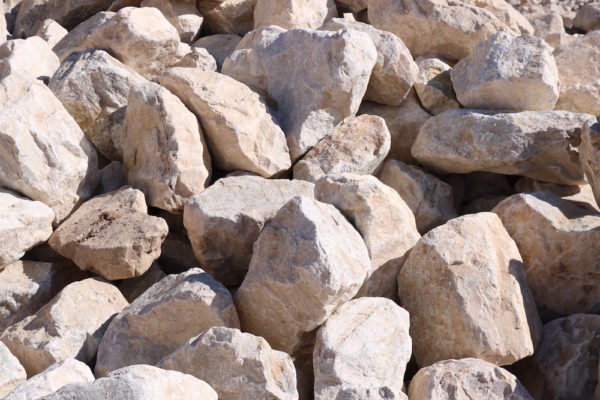 Landscape Rocks (Landscaping Boulders) – 2’ to 4’ Stone)